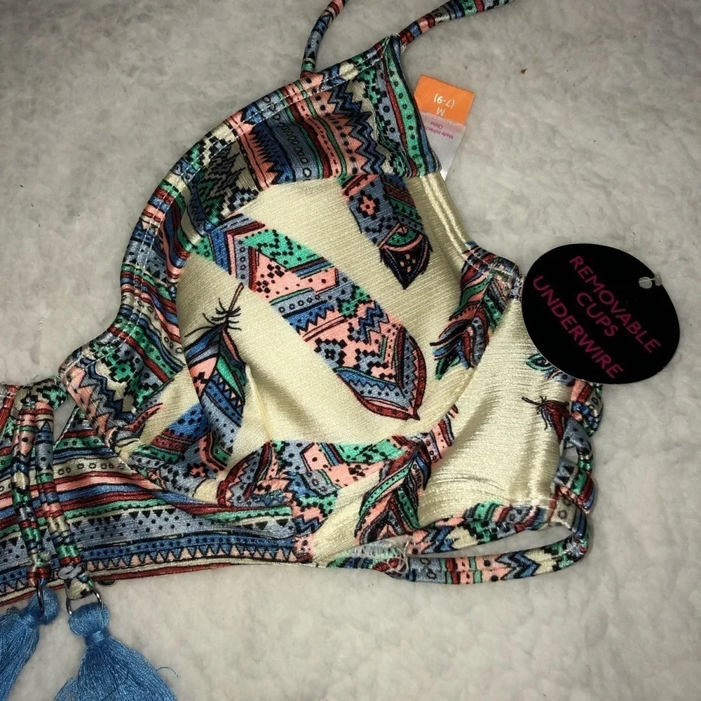 No Boundaries feather and aztec print NWT size medium​ Aztec colorful bikini​​ - Picture 2 of 8